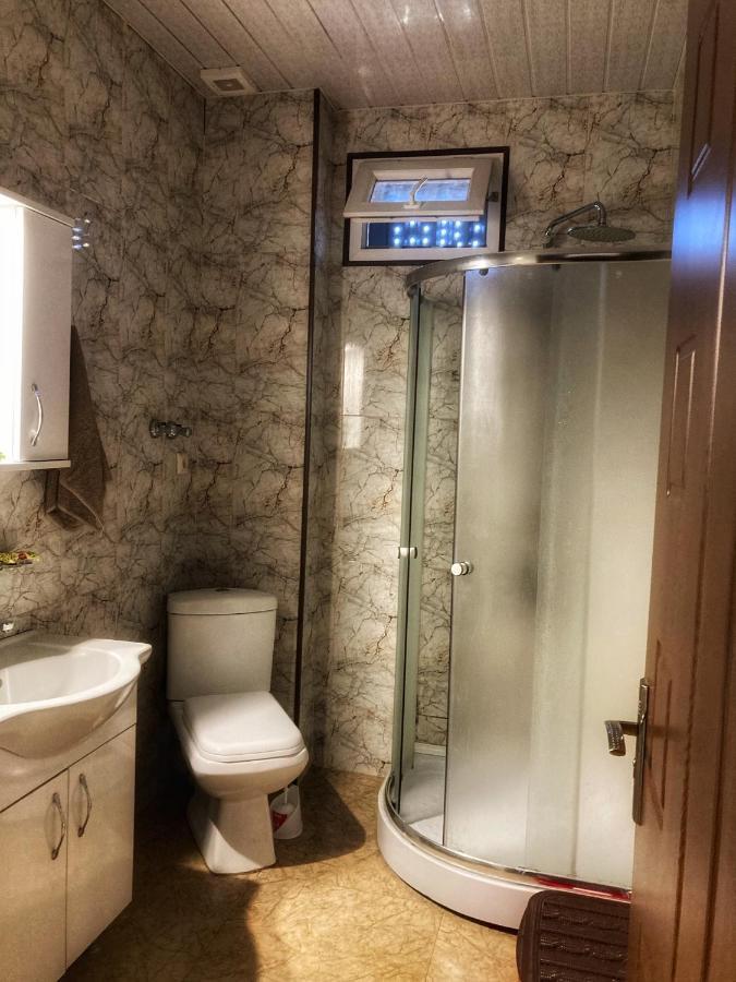 Big, Comfortable Apartment In Batumi Near The Sea Kültér fotó
